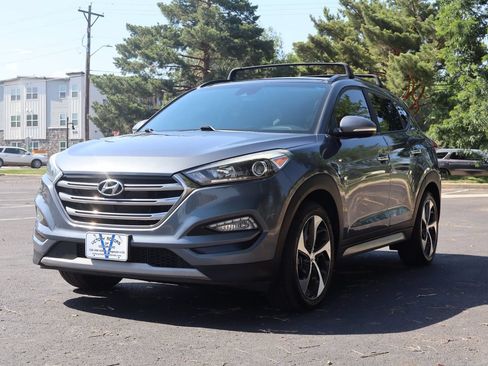 Used 2017 Hyundai Tucson Limited w/ Limited Ultimate Package 03 AWD/4WD image 11