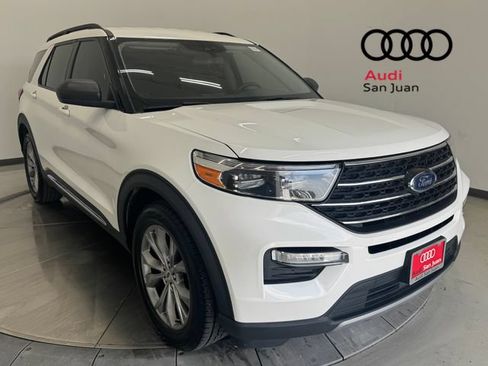 Used 2022 Ford Explorer XLT w/ Equipment Group 202A RWD image 1