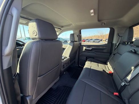 Used 2026 Chevrolet Silverado 1500 LT w/ All Star Edition Plus image 28