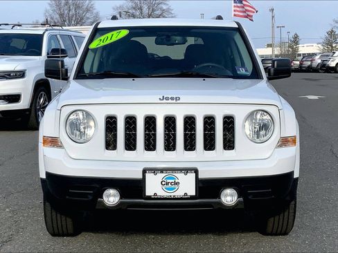 Used 2017 Jeep Patriot High Altitude image 3