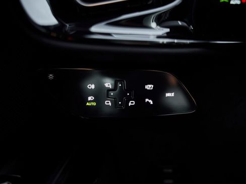 Used 2025 Ferrari 12Cilindri RWD image 45