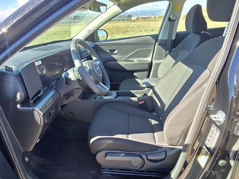 New 2026 Hyundai Kona SE image 12