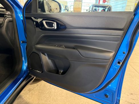 New 2026 Jeep Compass Latitude image 5