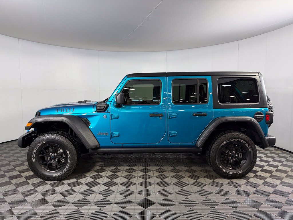 Used 2024 Jeep Wrangler Unlimited AWD/4WD image 7