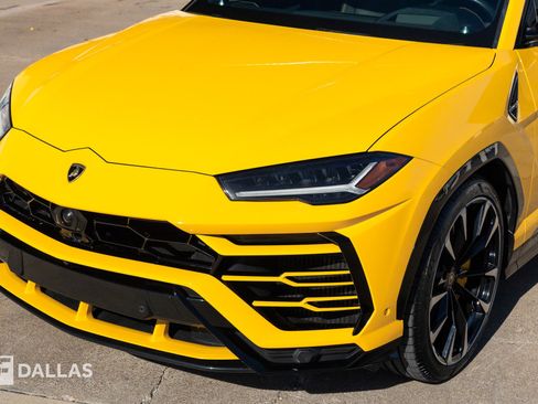 Used 2019 Lamborghini Urus image 6