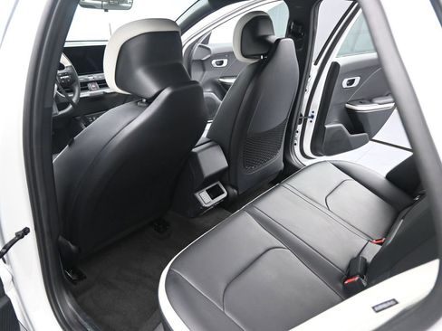 New 2026 Kia K4 GT-Line image 15