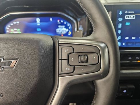 Used 2023 Chevrolet Silverado 1500 RST w/ Convenience Package II AWD/4WD image 17