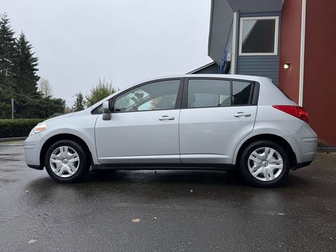Used 2010 Nissan Versa 1.8 S w/ PWR Plus Pkg image 5