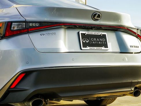 Used 2023 Lexus IS 300 w/ Comfort Package RWD image 13