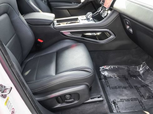 Used 2024 Jaguar F-PACE R-Dynamic S AWD/4WD image 39