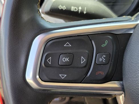 Used 2024 Jeep Wrangler Unlimited Sahara AWD/4WD image 25