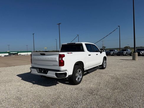 Used 2024 Chevrolet Silverado 1500 Custom AWD/4WD image 3
