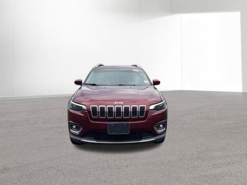Used 2019 Jeep Cherokee Limited AWD/4WD image 2
