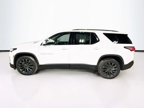 Used 2023 Chevrolet Traverse RS w/ LPO, Floor Liner Package AWD/4WD image 4
