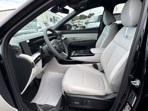 New 2026 Hyundai Tucson Limited image 9