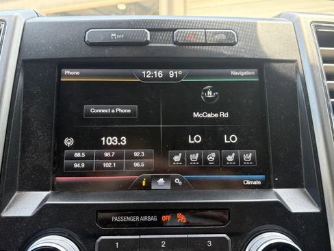 Used 2015 Ford F150 Platinum w/ Equipment Group 701A Luxury AWD/4WD image 13