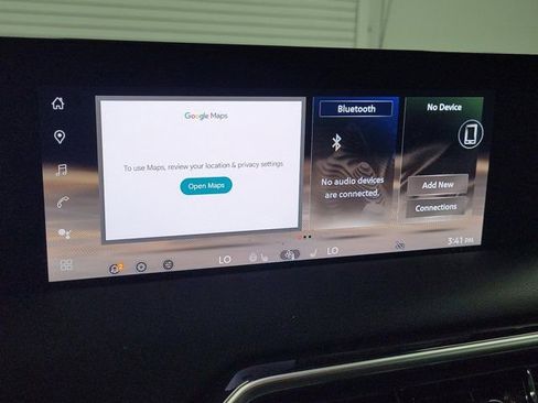 Used 2025 Nissan Armada SL image 28