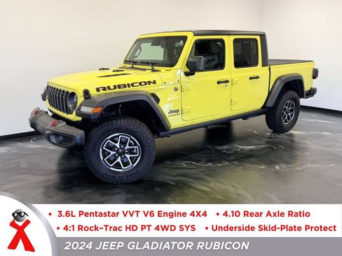 Used 2024 Jeep Gladiator Rubicon w/ Convenience Group AWD/4WD image 1