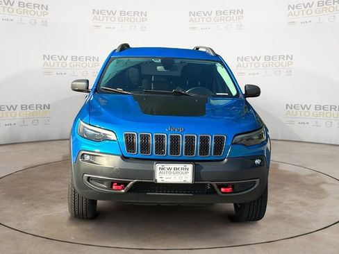 Used 2019 Jeep Cherokee Trailhawk w/ Comfort/Convenience Group AWD/4WD image 8