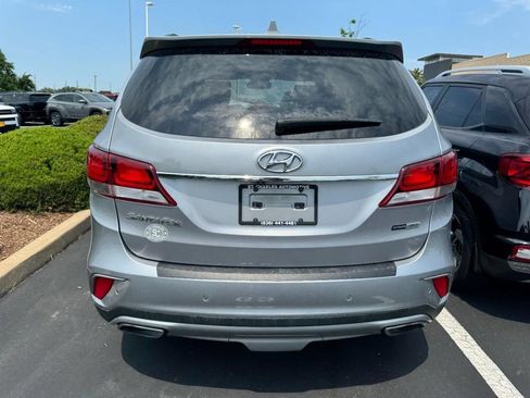 Used 2017 Hyundai Santa Fe AWD w/ SE Ultimate Tech Package 03 image 3