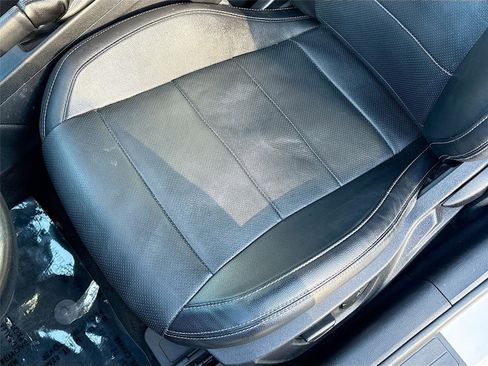 Used 2017 Ford Mustang Premium image 20