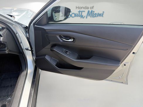 Certified 2024 Honda Accord LX image 32