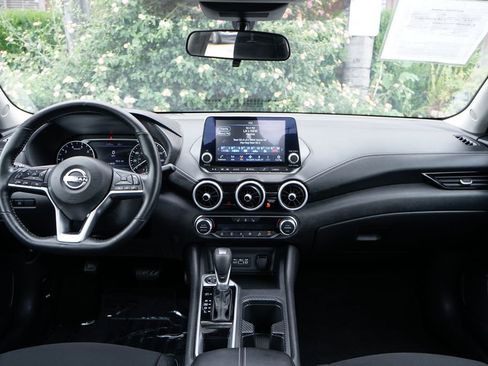 Used 2025 Nissan Sentra SV w/ All-Weather Package FWD image 24