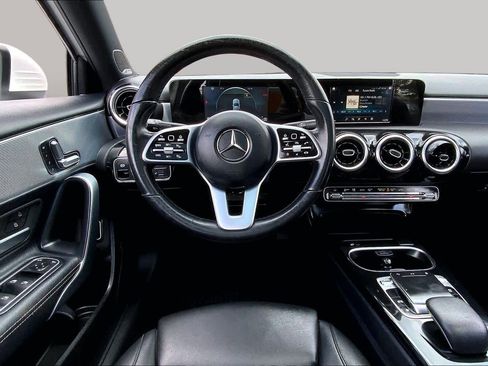 Used 2019 Mercedes-Benz A 220 image 6
