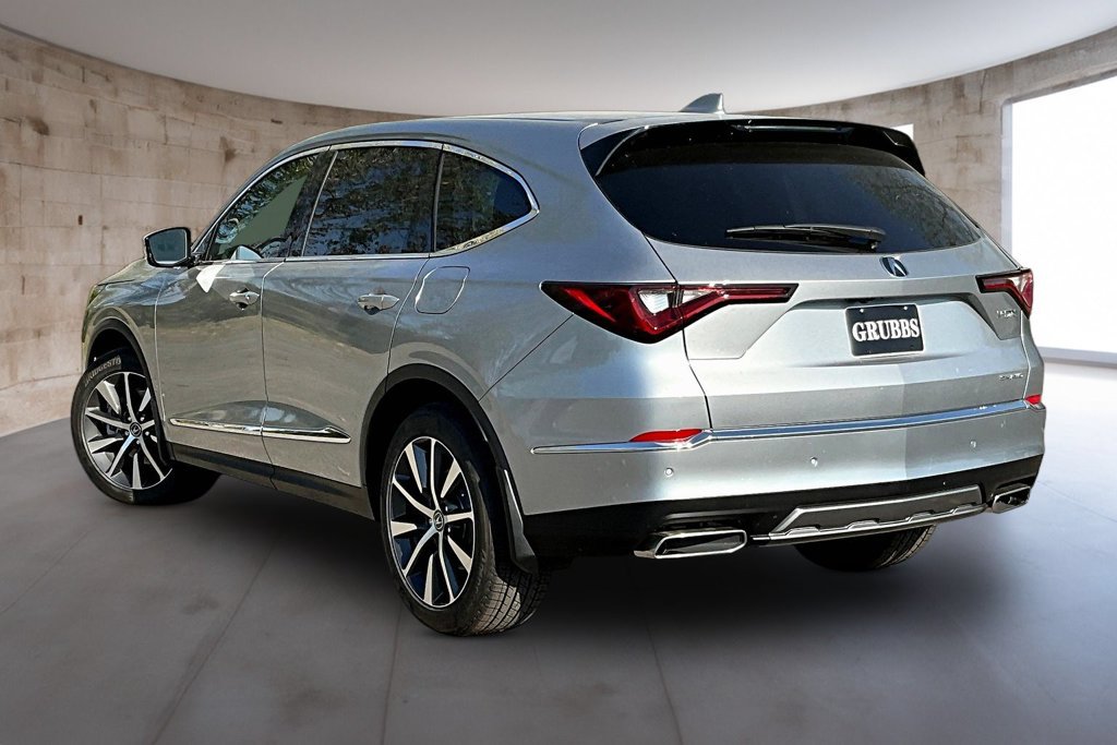 Used 2025 Acura MDX w/ Technology Package AWD/4WD image 5