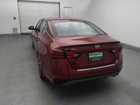 Used 2021 Nissan Altima 2.5 SR w/ SR Premium Package FWD image 6