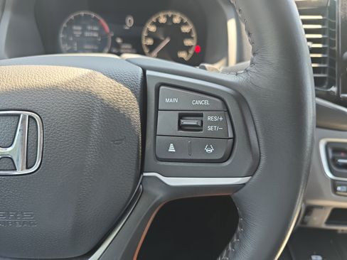 Certified 2024 Honda Ridgeline RTL image 18