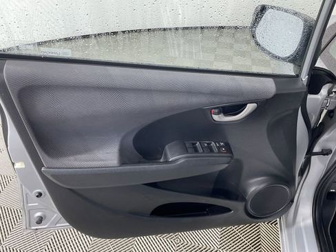 Used 2011 Honda Fit image 14