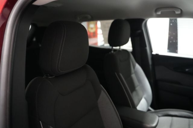Used 2023 Chevrolet TrailBlazer LT w/ Convenience Package AWD/4WD image 20