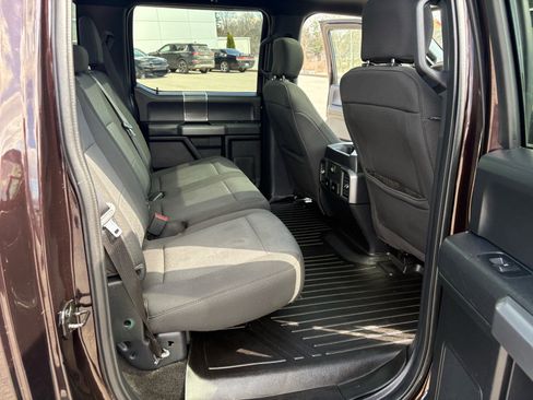 Used 2018 Ford F150 XLT w/ Equipment Group 302A Luxury image 35