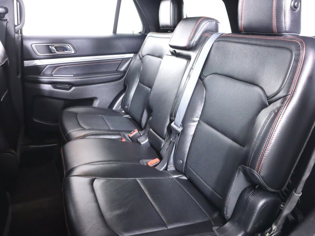 Used 2016 Ford Explorer Sport w/ Equipment Group 401A AWD/4WD image 36