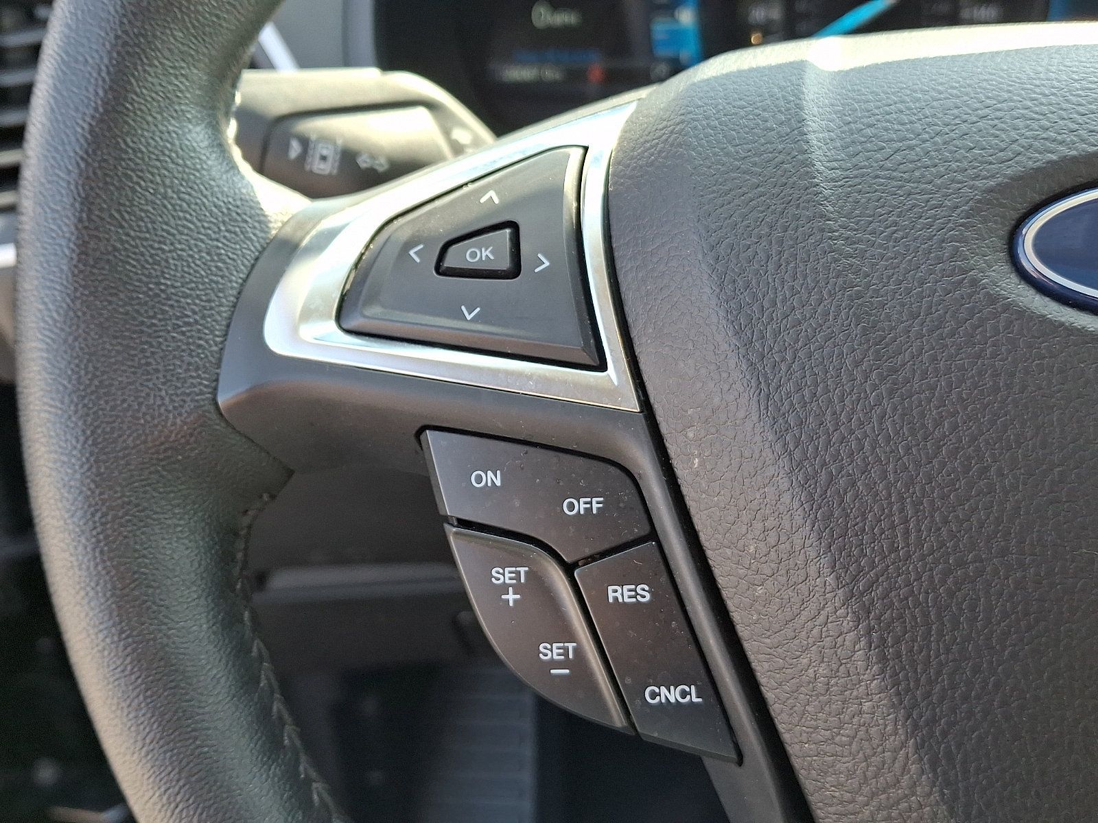 Certified 2022 Ford Edge SEL w/ Convenience Package AWD/4WD image 22