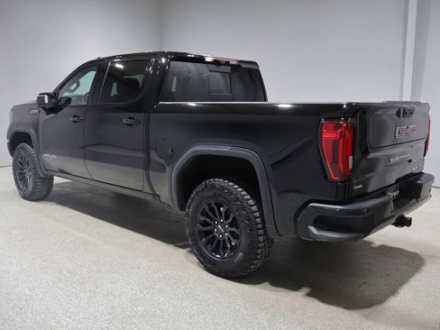 Used 2023 GMC Sierra 1500 AT4X AWD/4WD image 5