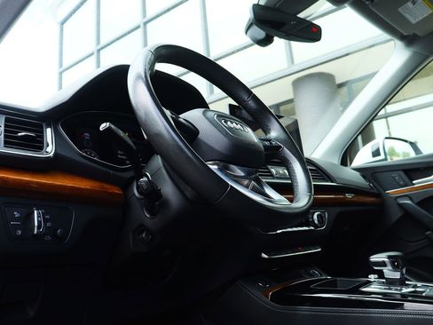 Used 2022 Audi Q5 2.0T Premium Plus image 41