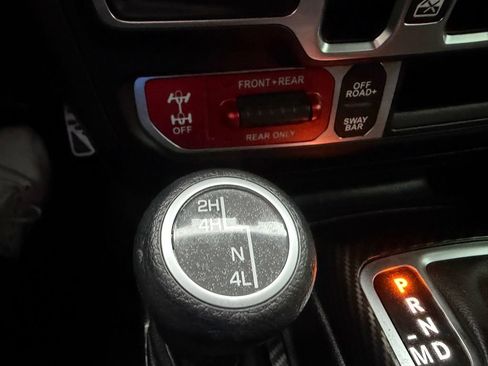 Used 2020 Jeep Gladiator Rubicon AWD/4WD image 30