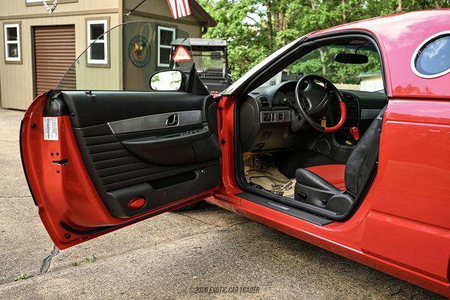 Used 2002 Ford Thunderbird RWD image 25
