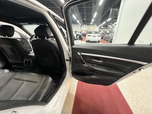 Used 2018 BMW 330i xDrive Sedan image 33