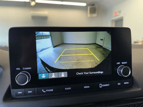 Used 2023 Honda Civic Sport image 22