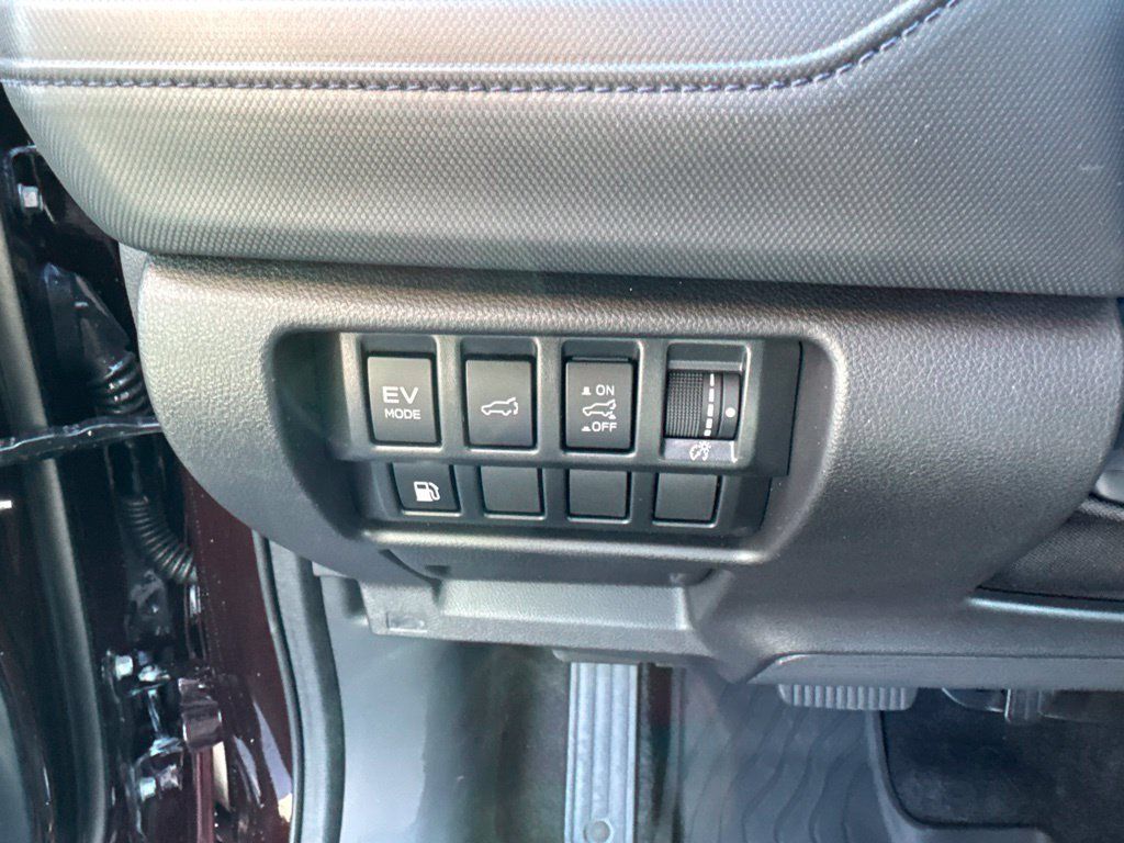 Used 2026 Subaru Forester Premium AWD/4WD image 20