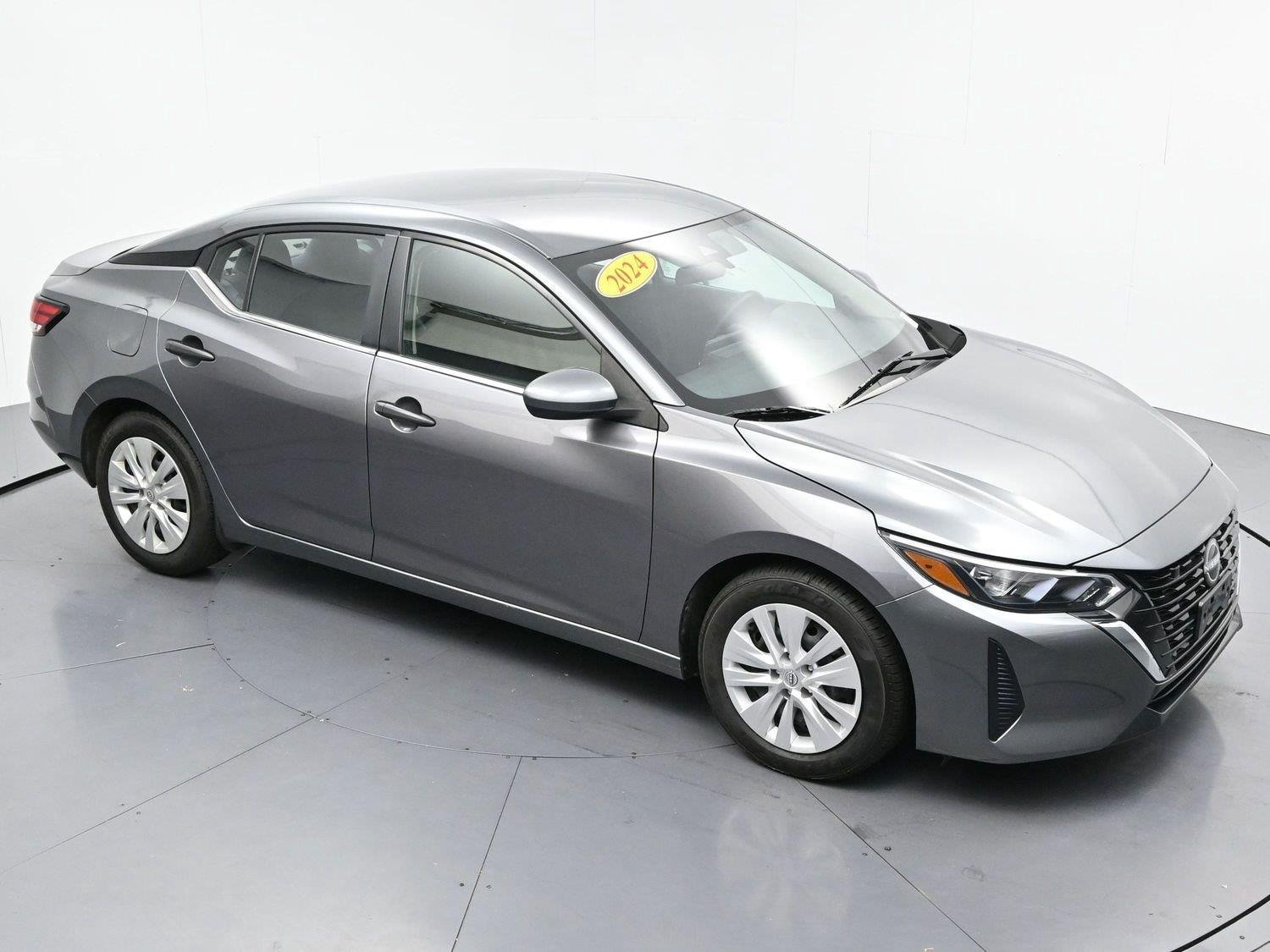 Used 2024 Nissan Sentra S FWD image 35
