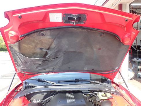 Used 2003 Ford Thunderbird image 40