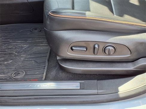 Used 2023 GMC Acadia AT4 w/ Preferred Package image 25