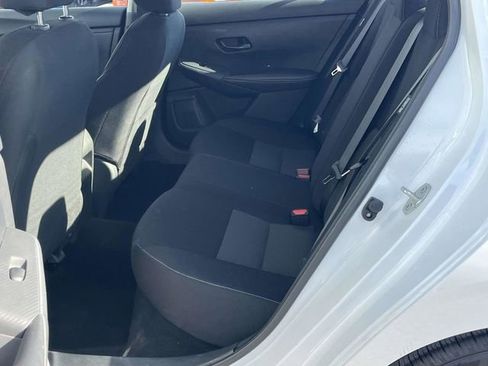 Used 2025 Nissan Sentra SV image 15