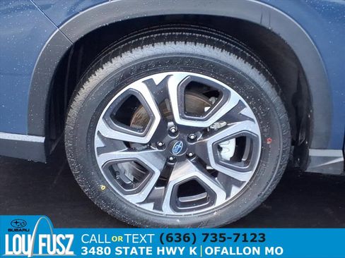 Used 2023 Subaru Ascent Limited w/ Technology Package image 32