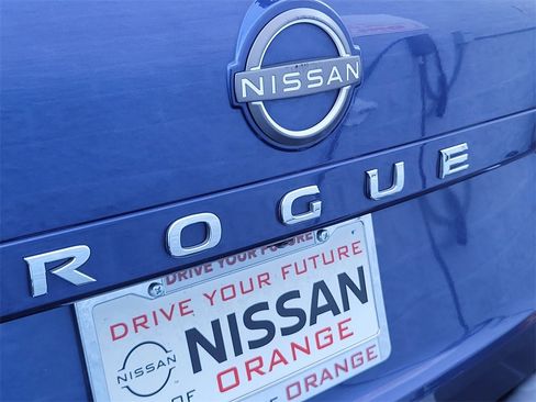 Certified 2023 Nissan Rogue S image 22