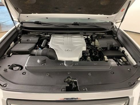 Used 2019 Lexus GX 460 image 47